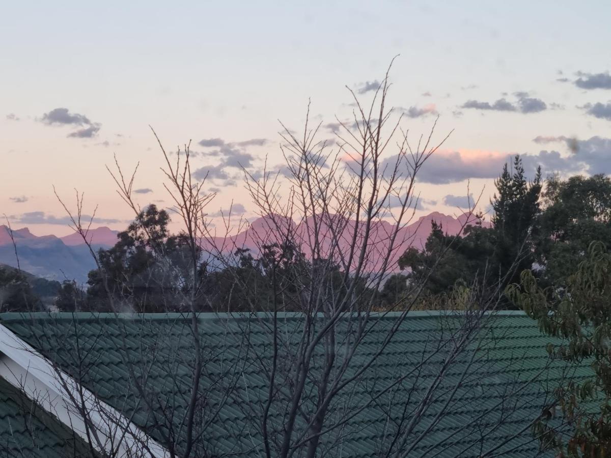Clarens On Collett Villa Bagian luar foto