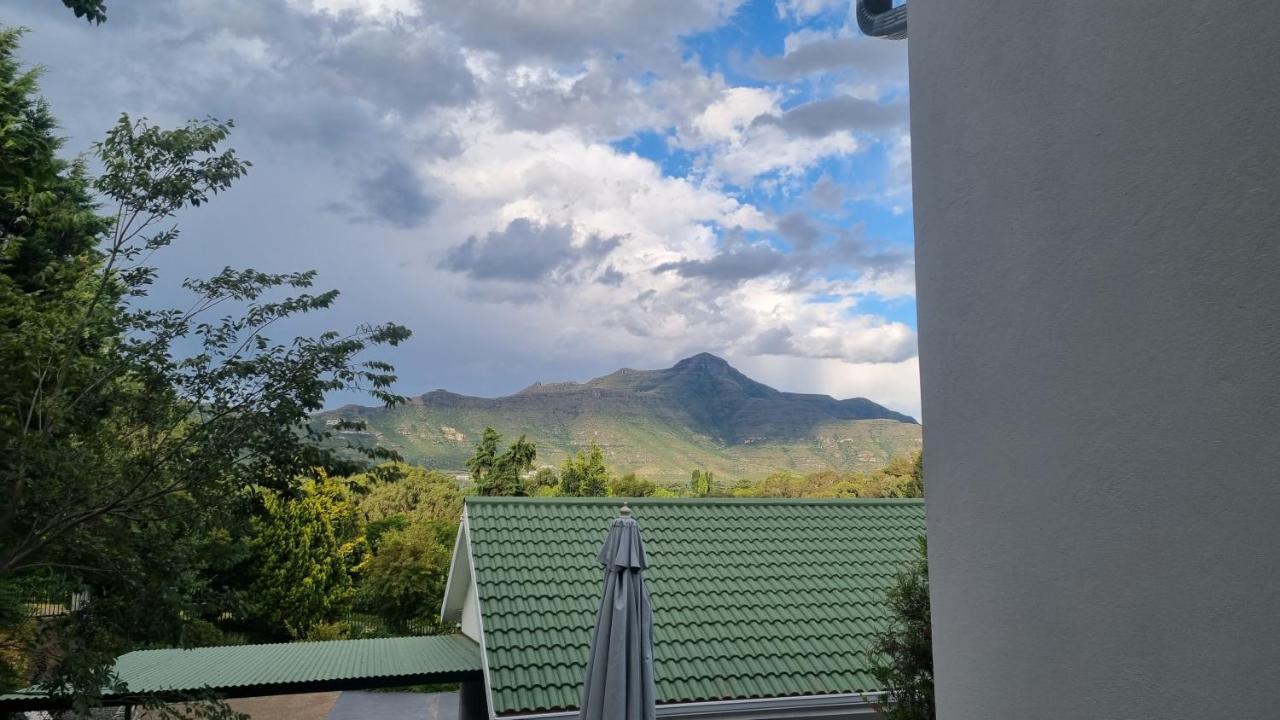 Clarens On Collett Villa Bagian luar foto
